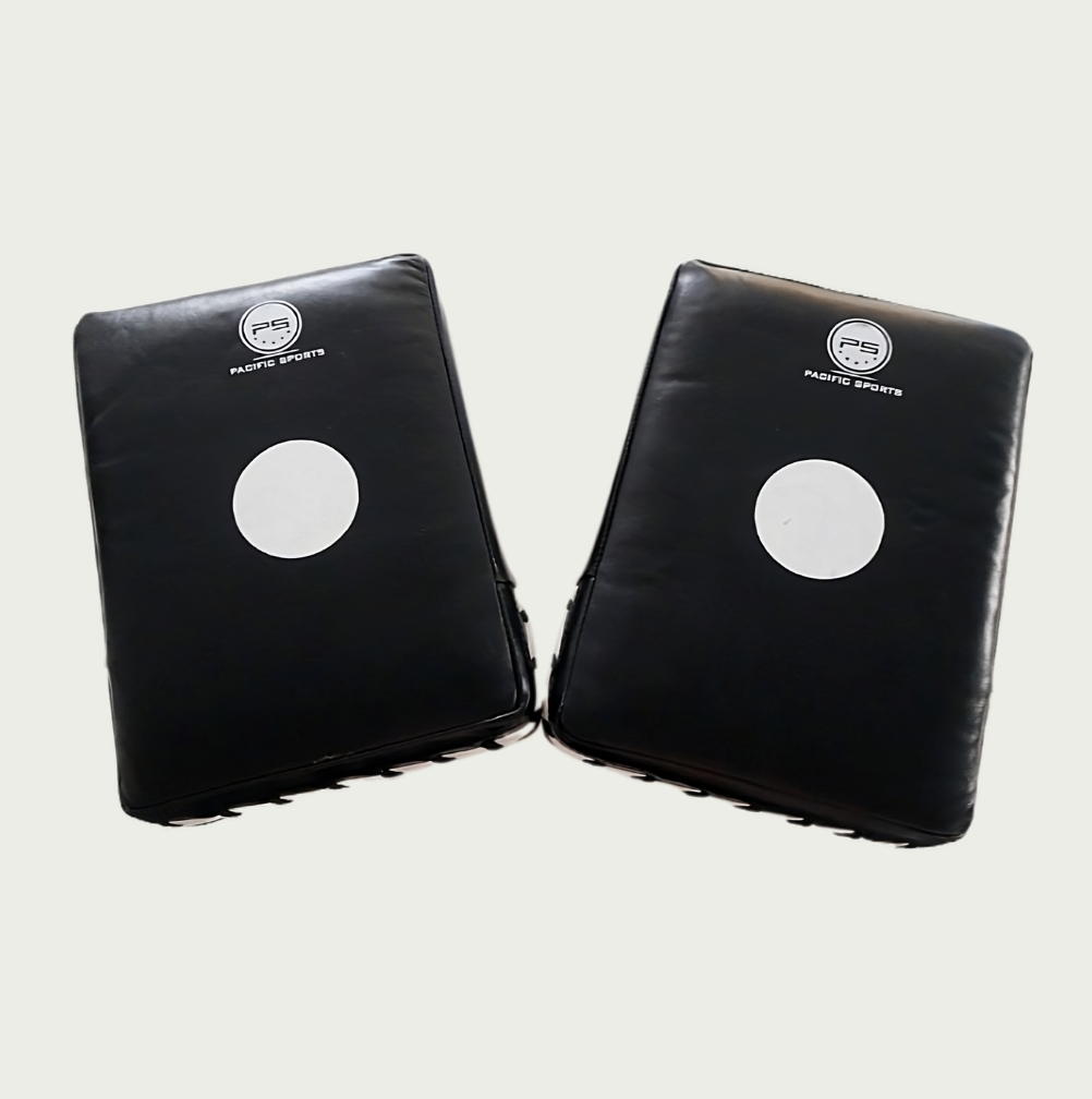 Round focus pads for martial arts