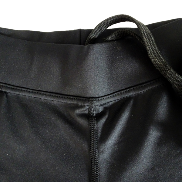 Womens comp shorts black waistband Womens comp shorts black waistband
